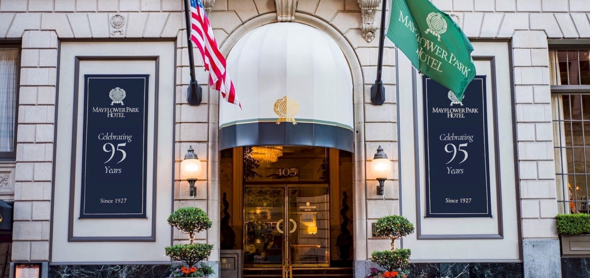 Mayflower Park Hotel