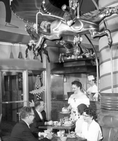 Mayflower Park Hotel