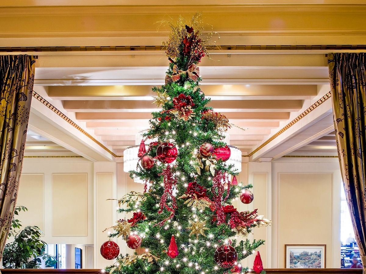 Mayflower Park Hotel